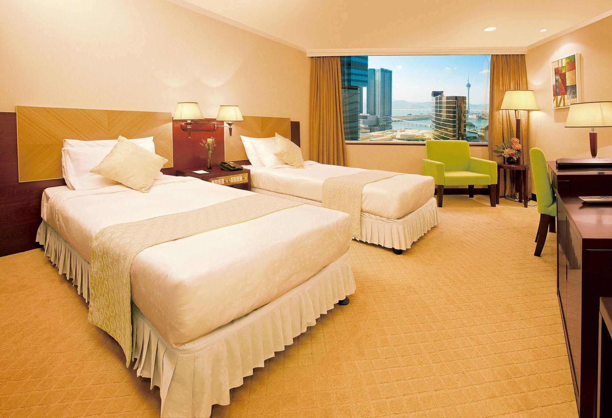 Emperor Hotel Macau Buitenkant foto